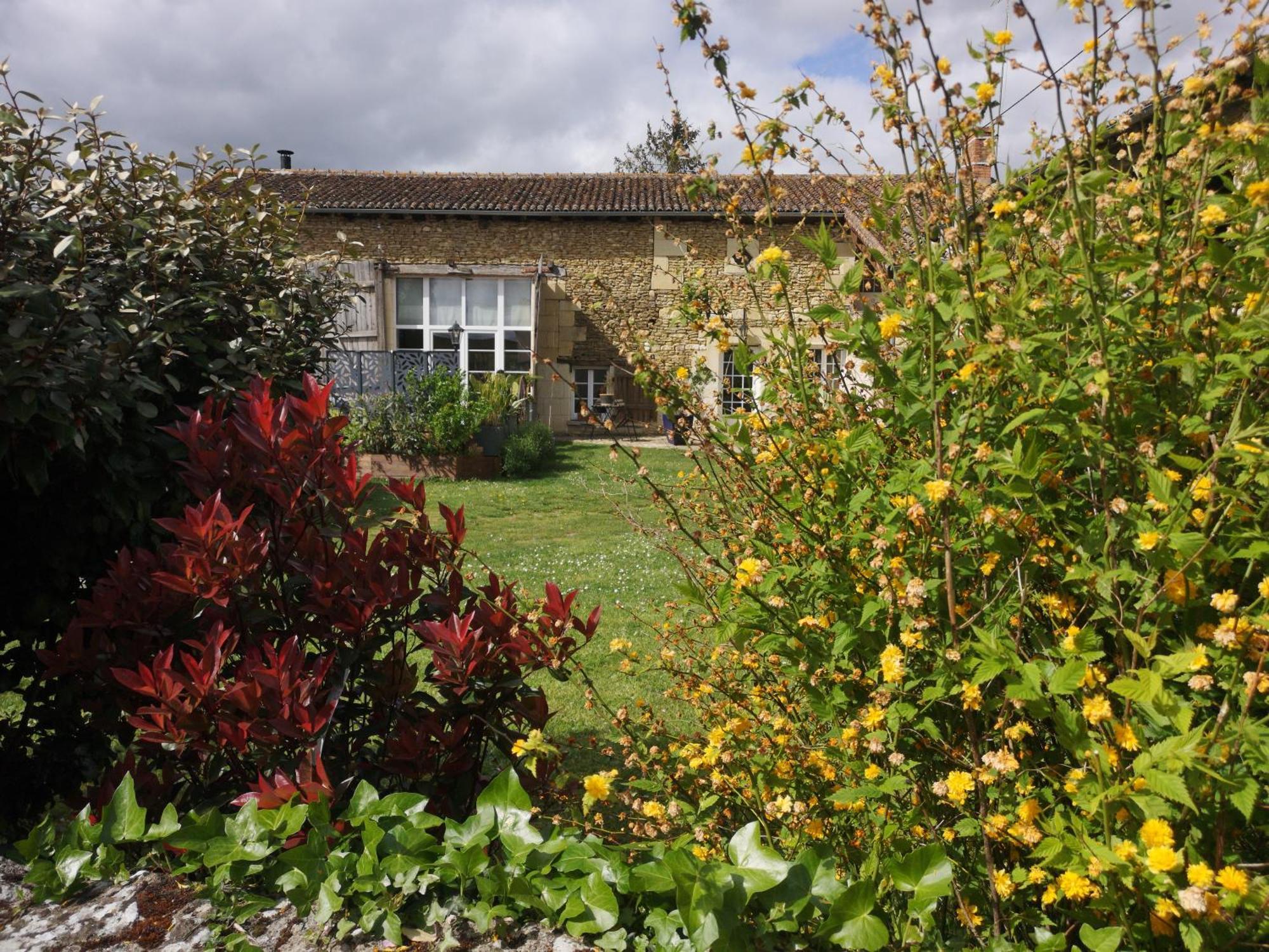 La Ferme Du Grand Bois Daire Mouterre-Silly Dış mekan fotoğraf